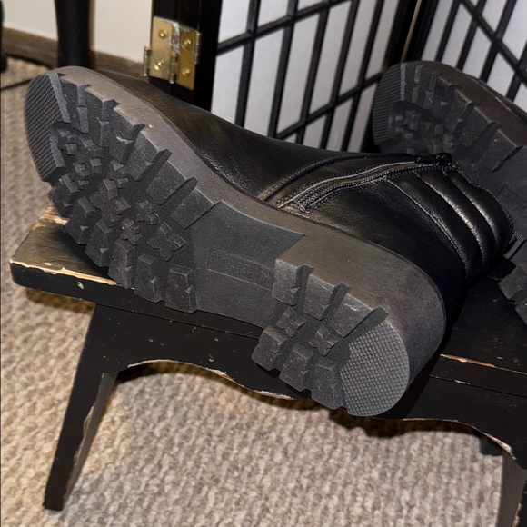 White Mountain Black Ankle Booties - Picture 6 of 6